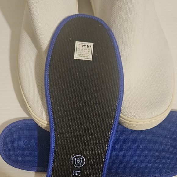 Rothy’s The Chelsea Boot - Winter White - Picture 9 of 11